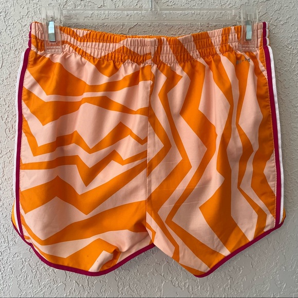 Nike women’s Dri- fit vented running shorts, small, orange - Picture 2 of 11